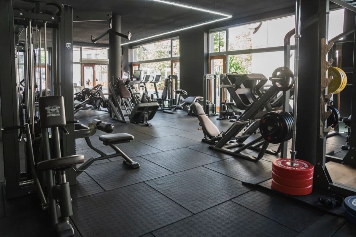 Boutique de fitness — Pillars of Strength